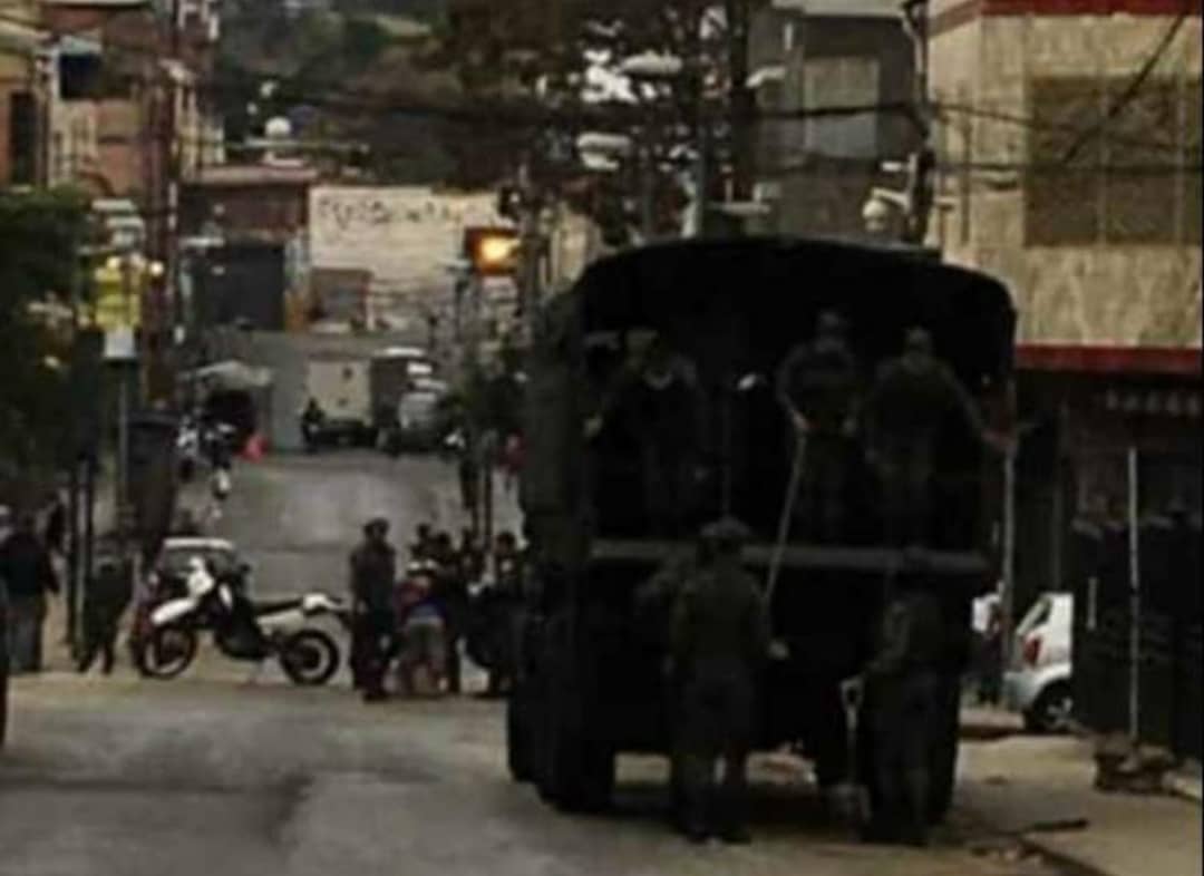 RadioWebInformativa tweet media