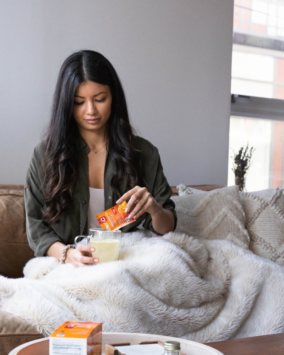 TryEnerC's tweet photo. Have you had your vitamin C today?  Each sachet contains 1000mg of Vitamin C with 5mgs of ZInc!  All natural , real fruit loaded with essential vitamins and minerals for your everyday health.

#tryenerc#vitaminC#health#zinc#immunity#natural#realfruit#nongmo#bebetterlivebetter# https://t.co/AIG9JF2wjI