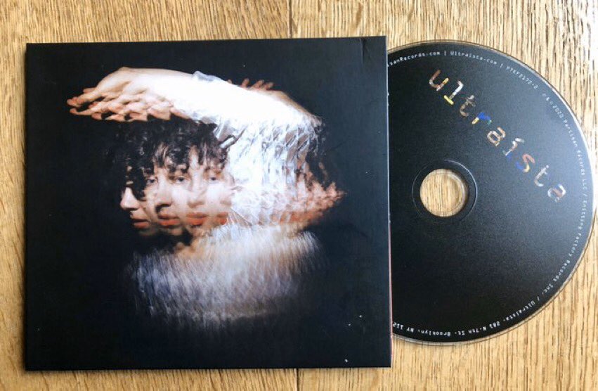 DoubleZCreative's tweet image. Quality new music @UltraistaMusic - Sister is really great! Feat #laurabettinson @nigelgod from @radiohead no less and #joeywaronker Check it out! 👍👍👍👍👍 #DZSchnizzle