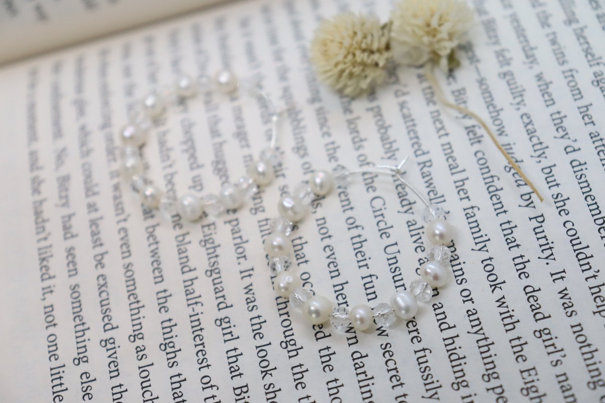 anna_jewellery's tweet photo. Freshwater Pearls and Crystals Pure Silver Hoop Earrings https://t.co/9f0ORGMNus #WhitePearlsJewellery #GorgeousEarrings #SilverHoopEarrings #PrettyCrystalHoopEarring #whitepearlearrings #circlejewelry #lovelypearlearrings #silverhoop #elegantearrings #giftforwomen https://t.co/DwForIick4