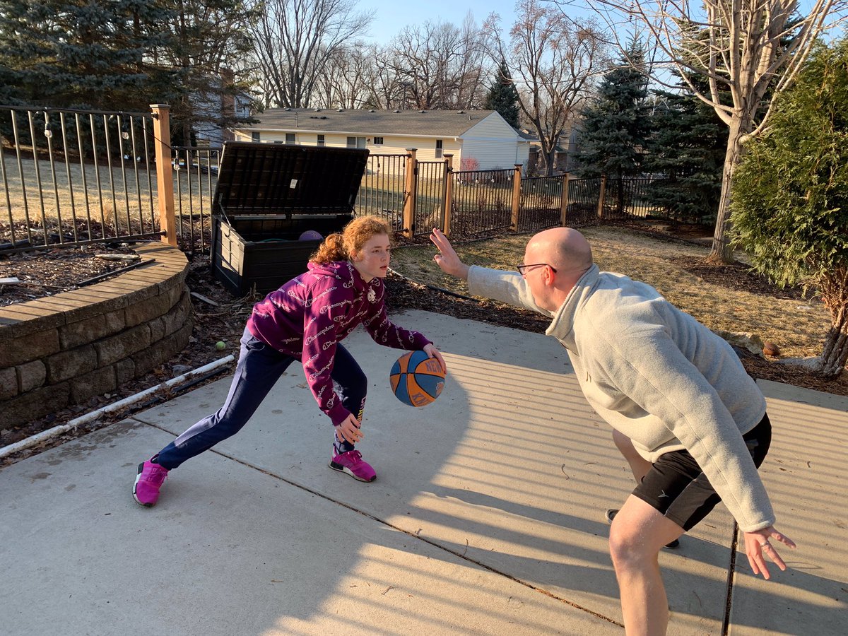 Dad is about ready to get his ankles broken! #sorrypops #stayhomesavelives #skillshomework #ebaplayerdevelopment #futurehornets