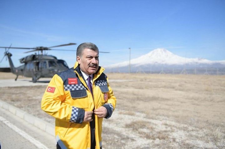 Bu süreçte en önemli öncelik paramedik olmalıdır.Vazife bekleyen yüksek puanlarla hizmet bekleyen paramedikler için 5bin sayısı az bile... !!PARAMEDİK YAŞATIR!! #5000paramedikatansın
<a href="/drfahrettinkoca/">Dr. Fahrettin Koca</a> 
<a href="/saglikbakanligi/">T.C. Sağlık Bakanlığı</a>