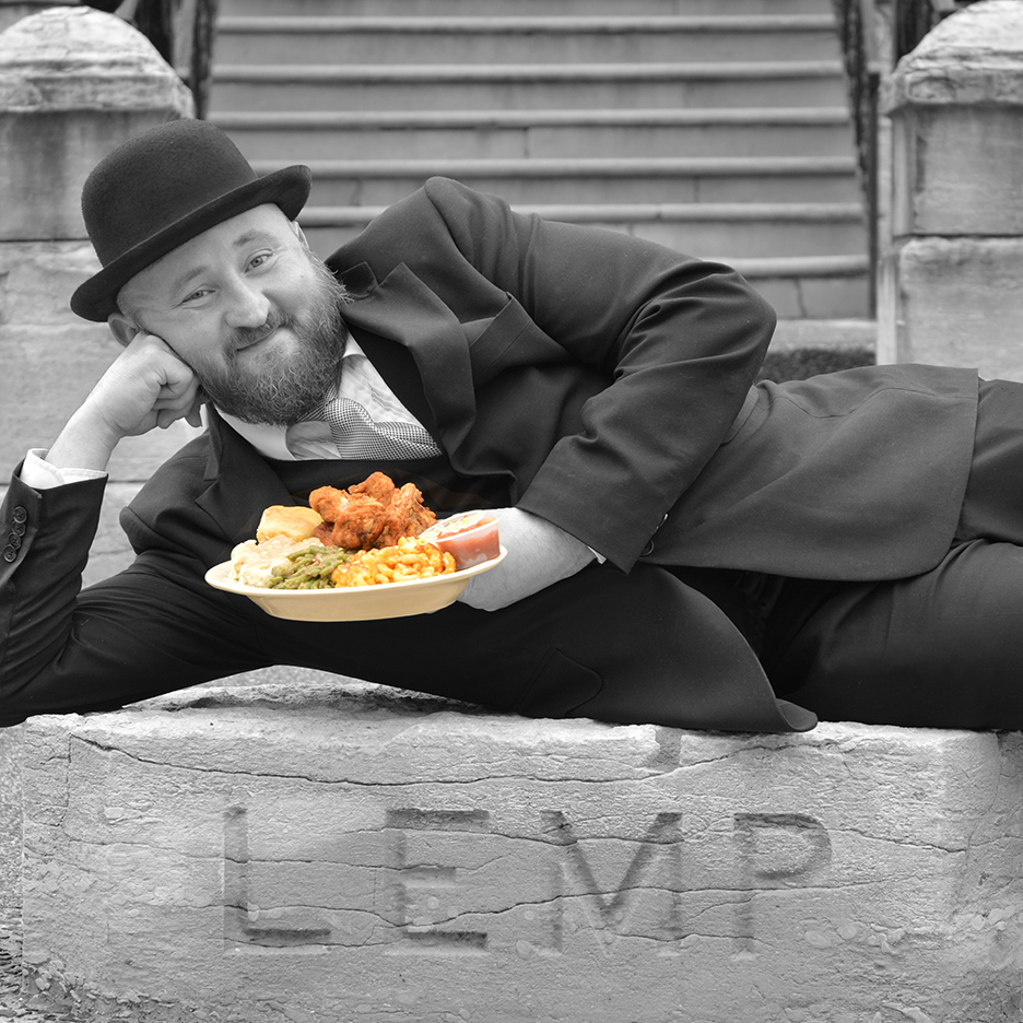 TheLempMansion's tweet photo. The Lemp Mansion famous Chicken Dinner is available for Curbside Pickup or Delivery today from 11am - 2pm! Get your order in and enjoy it at home or work! #StLouis #BentonPark #ChickenDinner #stl #stldining https://t.co/8Y1dXnAq1j