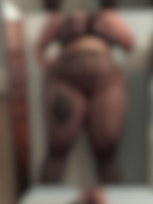 I just uploaded a Fan-only exclusive photo to Modelhub. Wanna see what you're missing? https://t.co/IrYHH7mMpX