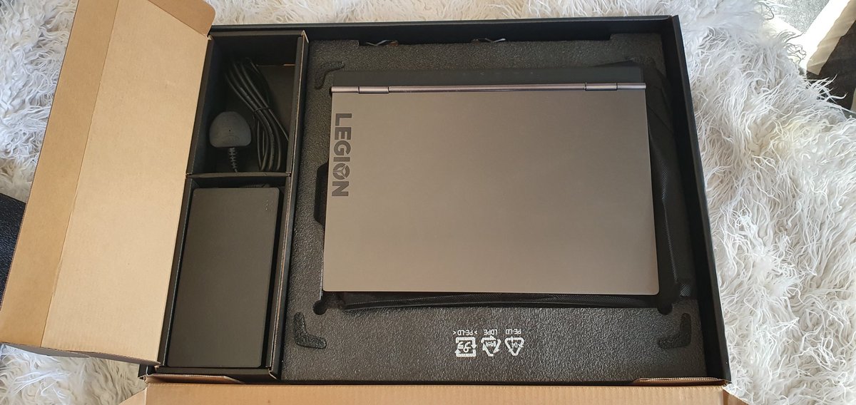GeekyN8's tweet photo. OMG so happy with this new beast!
@lenovo_UKI I'm looking forward to using this for editing, gaming, and streaming!
going to be honest this gave me a #techgasm https://t.co/MajJm34QPn