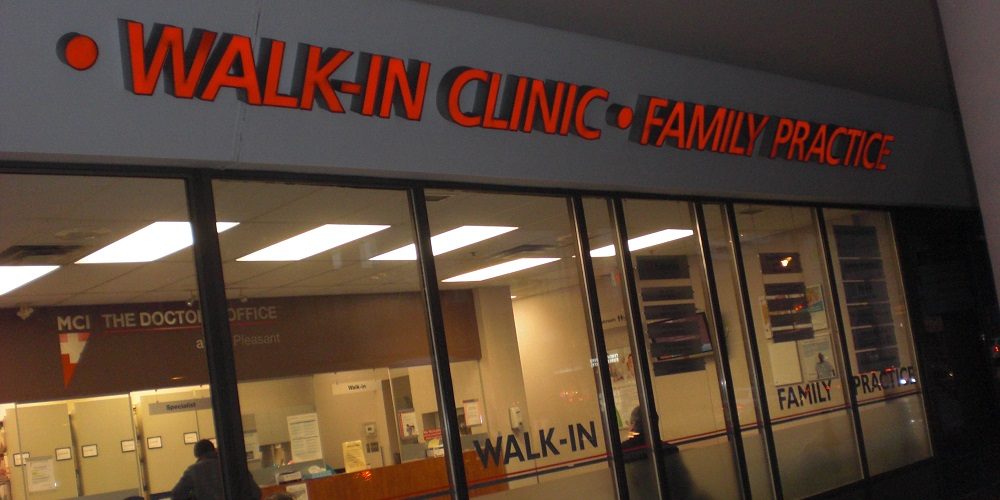 Walk-In Clinics open at Alliston Walmart, Alcona Pharmasave
#Alliston #Alcona #WalkInClinics
bit.ly/2WFhOFK