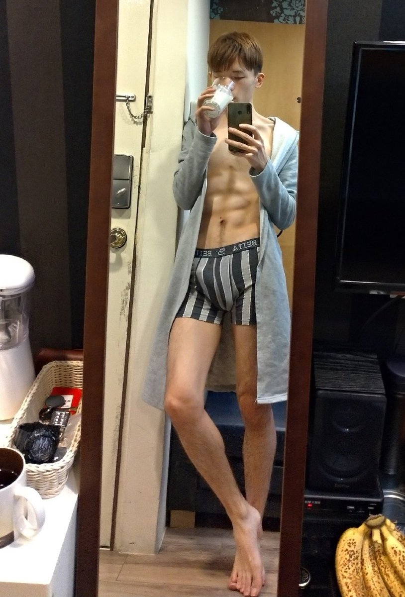 OrlandoHuang's tweet photo. 喝ㄋㄟㄋㄟ 長ㄋㄟㄋㄟ
非常時期 大家乖乖待在家吧 https://t.co/RttZ1RxUKC