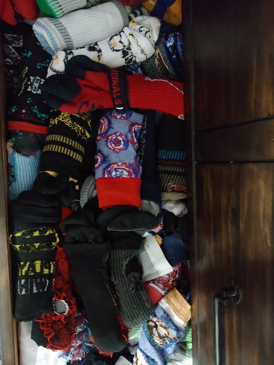 ScienceFarley's tweet photo. With so many choices it was hard to decide.  #RIIICares #LCR3United #VirtualSpiritWeek #CrazySockTuesday https://t.co/ANdLEABvye