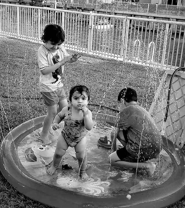 Days to remember... I wonder how they will remember them?
.
.
.
#alexiacristina #quarantinedays
#blackandwhite #raisingtinyhumans
#childhoodunplugged #bnw_littles #expressyourself
#miamimoms #clickinmoms #momswithcameras #momlife #motherhoodrising #hones… ift.tt/2UdWS6Y