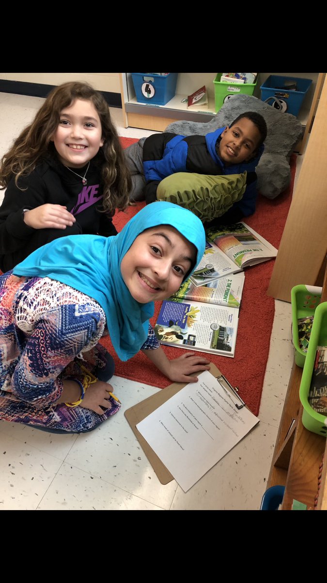 Holly Jackson tweet media