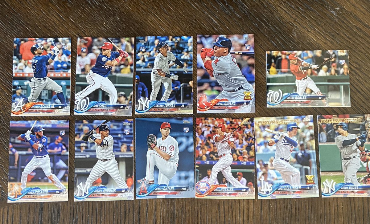 firstpitchmitch's tweet image. 🚨🚨 #TuesdayTreat giveaway is a 2018 @Topps RC Pack! Share and follow @firstpitchmitch &amp;amp; @BaseballfineArt - drop a comment when you complete the task. Hope all is well out there! #thehobby #whodoyoucollect #mlb #baseballcards #mets #dodgers #yankees #braves