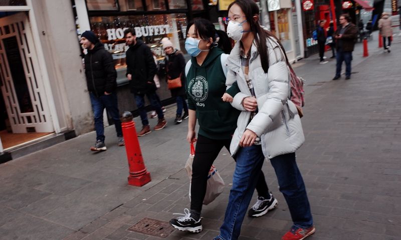 globaltimesnews's tweet photo. Overseas Chinese students live in fear of assault as US President Donald Trump persists in calling #COVID19 the "Chinese virus,”inciting xenophobia and racism during their study abroad https://t.co/ftofPRDDGx https://t.co/L0GlxBYRGe