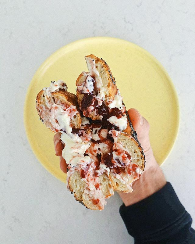 Daily #bagelcontent: Sloppy af but delicious af. Cherry cheesecake bagel inspired by my Dad <a href="/rosenberghoward/">Howard Rosenberg </a>.
• plain cream cheese
• cherry jam ift.tt/2Ux6WqP