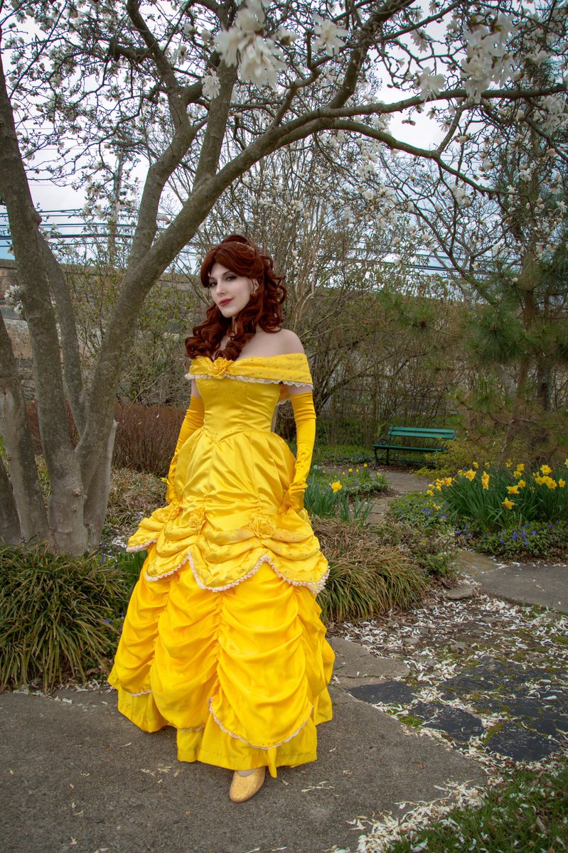 Kittendtv's tweet photo. Belle in Yellow Ballgown #Beautyandthebeastcosplay #BelleCosplay #DisneyCosplay #YellowBallGown #TaleAsOldAsTime #FrenchTale #Magic #Princess #Whimsy #Onceuponatime #WomenofCosplay #SharingCosplay Photo by Hexed Fantasy Photography @hexedfa @women.of.cosplay @sharemycosplay π https://t.co/up5rKtMV4S