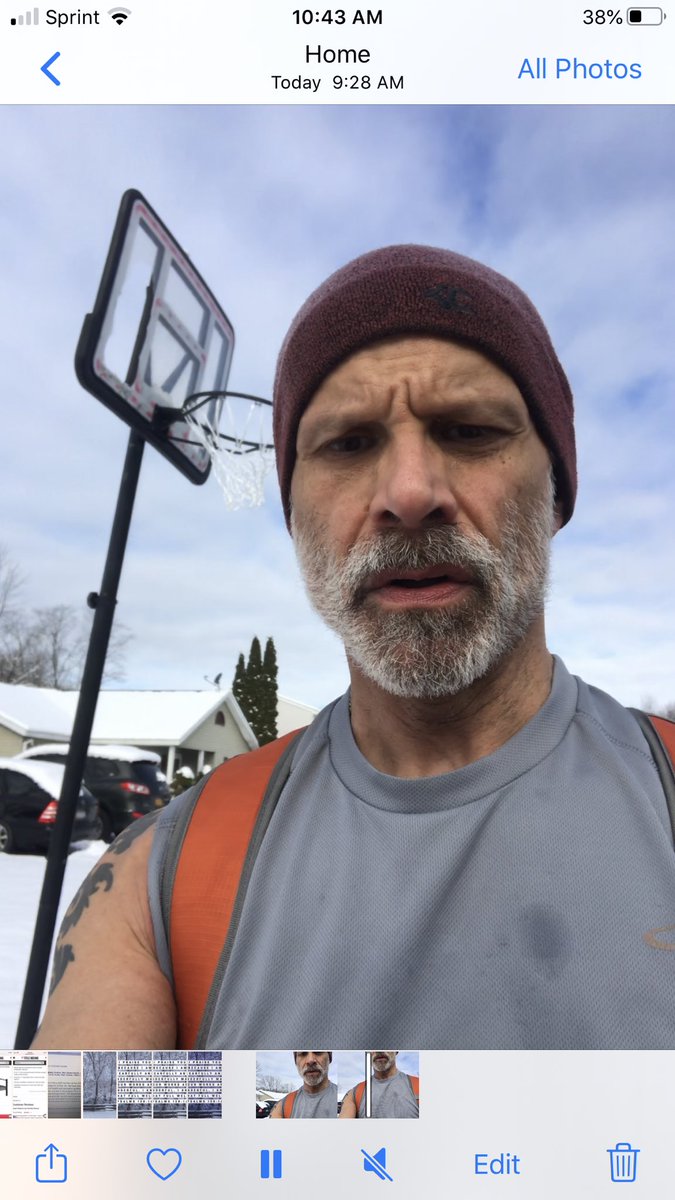 Michael89644270's tweet image. Can’t be a #boxingbeast if you don’t push past limits. 33 degrees and snow. Sleeveless shirt and weighted knapsack for #roadwork. Thanks for the motivation #trainergymjunkiejojo333