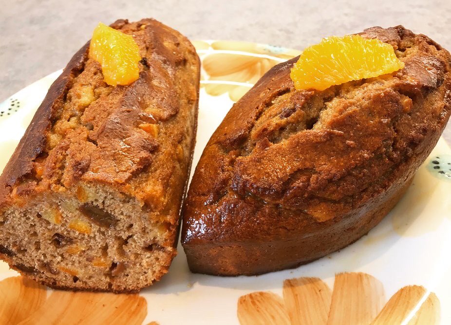 SoniaBalacchi's tweet photo. Eccoli pronti per la #colazione di domani 🥰 #plumcake #freefrom all’ #olioevo con #arancedisicilia #biologicoitaliano di #siracusa #candite #homemade #breakfast #andràtuttobene #stopcovid19 #iostoacasa #cosafareacasa #coronavirus🍀🇮🇹🌈 #rimini #soniabalacchi #compriamoitaliano https://t.co/OwkyAr4HgO