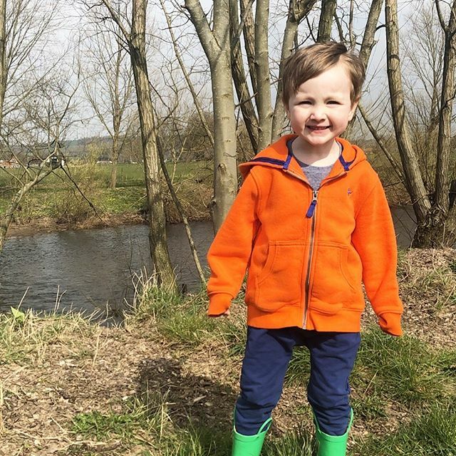 When social distancing means walks by the river in the sunshine ☀️ I’m so worried about the weeks ahead but little moments like this remind me of how lucky I am. Stay safe everyone 💕 ift.tt/2Uj7yl3