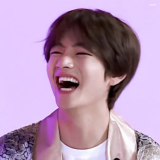 ➸ 𝚍𝚊𝚢 𝟾𝟺a happy taehyung is a happy me 