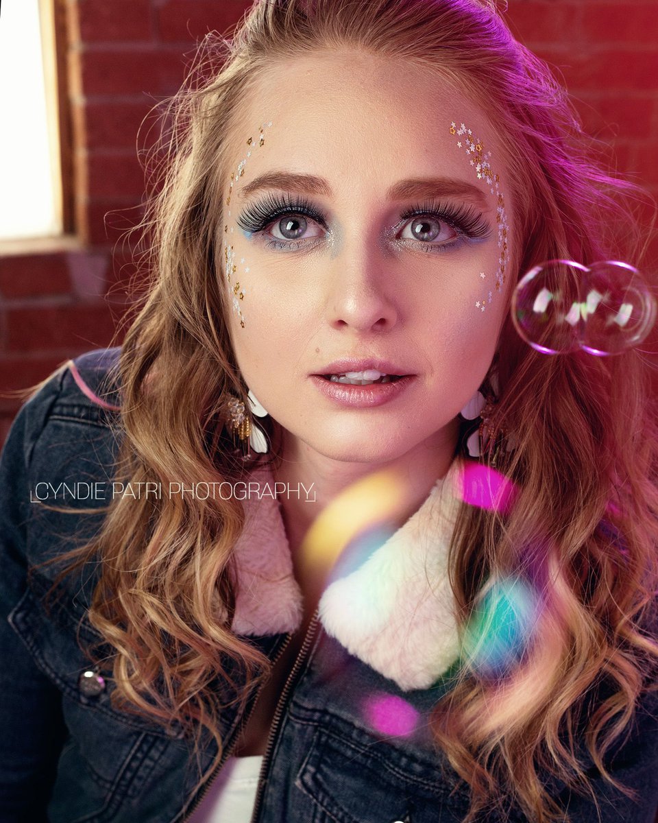 SundryModels's tweet image. Shoot: Bubbles &amp;amp; Gels
Model: Cat Howell
HMUA: Haylie Hook
Photographer: Chelsee Hanna, Cyndie Patri
Studio: Marc Reynolds, SLC
Agency: Scene 1 Talent
.
.
.
.
#Utahmodel #modeling #professional #beauty #studio #lighting #photoshoot #photography #colorful #bubbles  #beauty