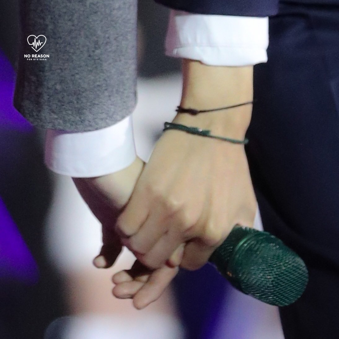 hand holding team taegi doing different types of hand holding [a thread]