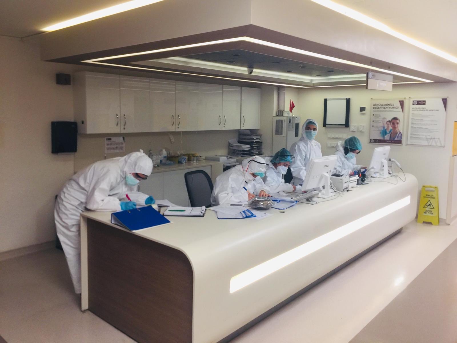 Doc Dr Mustafa Aydin On Twitter Iau Tip Fak Medical Park Florya Hastanesi Covid 19 Mucadelesinde Gosterdiginiz Sabir Ozveri Ve Fedakarliklariniz Ulkemiz Tarihine Altin Harflerle Yazildi Sizlerle Iftihar Ediyoruz Bu Vatan Size Minnettardir