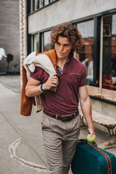 Ironsgame's tweet image. Photo By Tyler Nix | Unsplash - via @Crowdfire  
 #retrosurf #cityofsanjose #retroclothing #healthylifestyle #smartphone