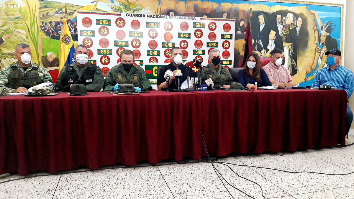 1. Informar al #Zulia seguimos con un sólo caso confirmado de #COVID-19 estable y evolucionando bien; pero radicalizaremos aún más la #Cuarentena #QuedateEnCasa y usando el tapaboca. Estamos desplegados casa a casa llevando alimentos y medicamentos.
#VenezuelaCombateAlCOVID-19