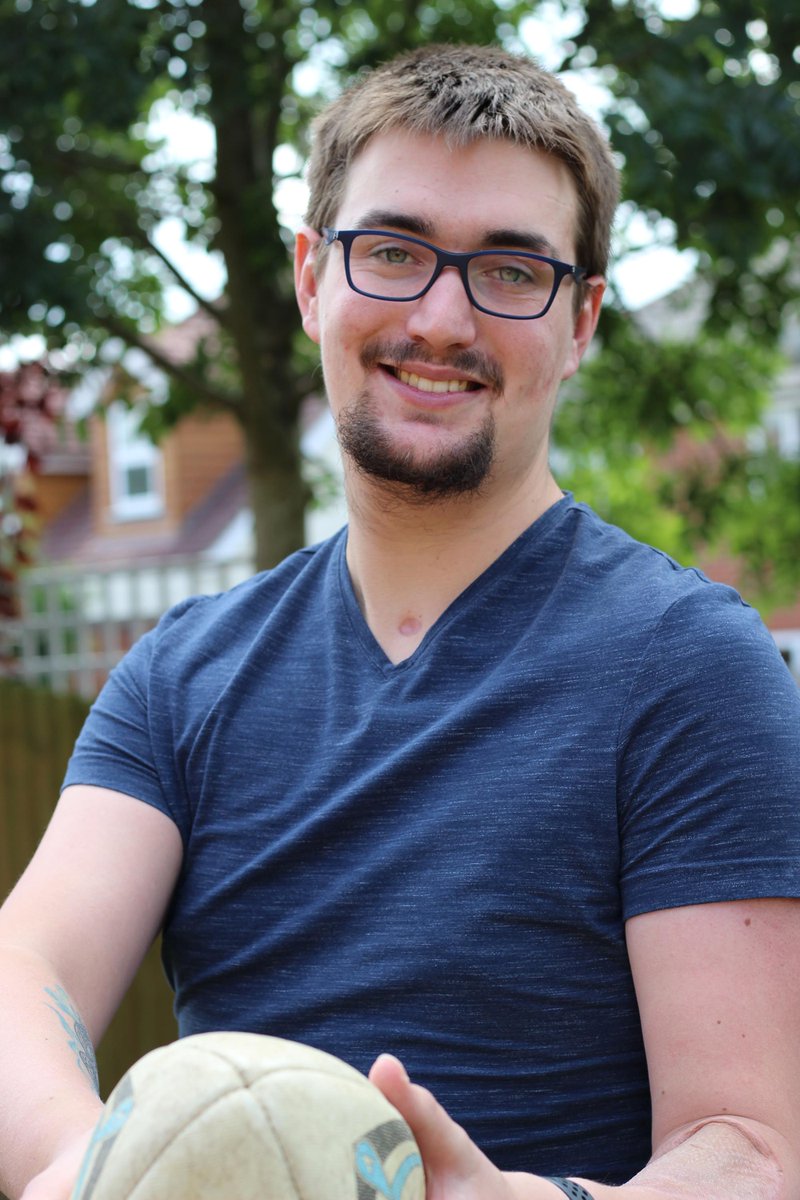 Has Jordan found love?  Watch the news series of The Undateables tonight at 9pm on Channel 4 to find out. #TheUndateables 💕