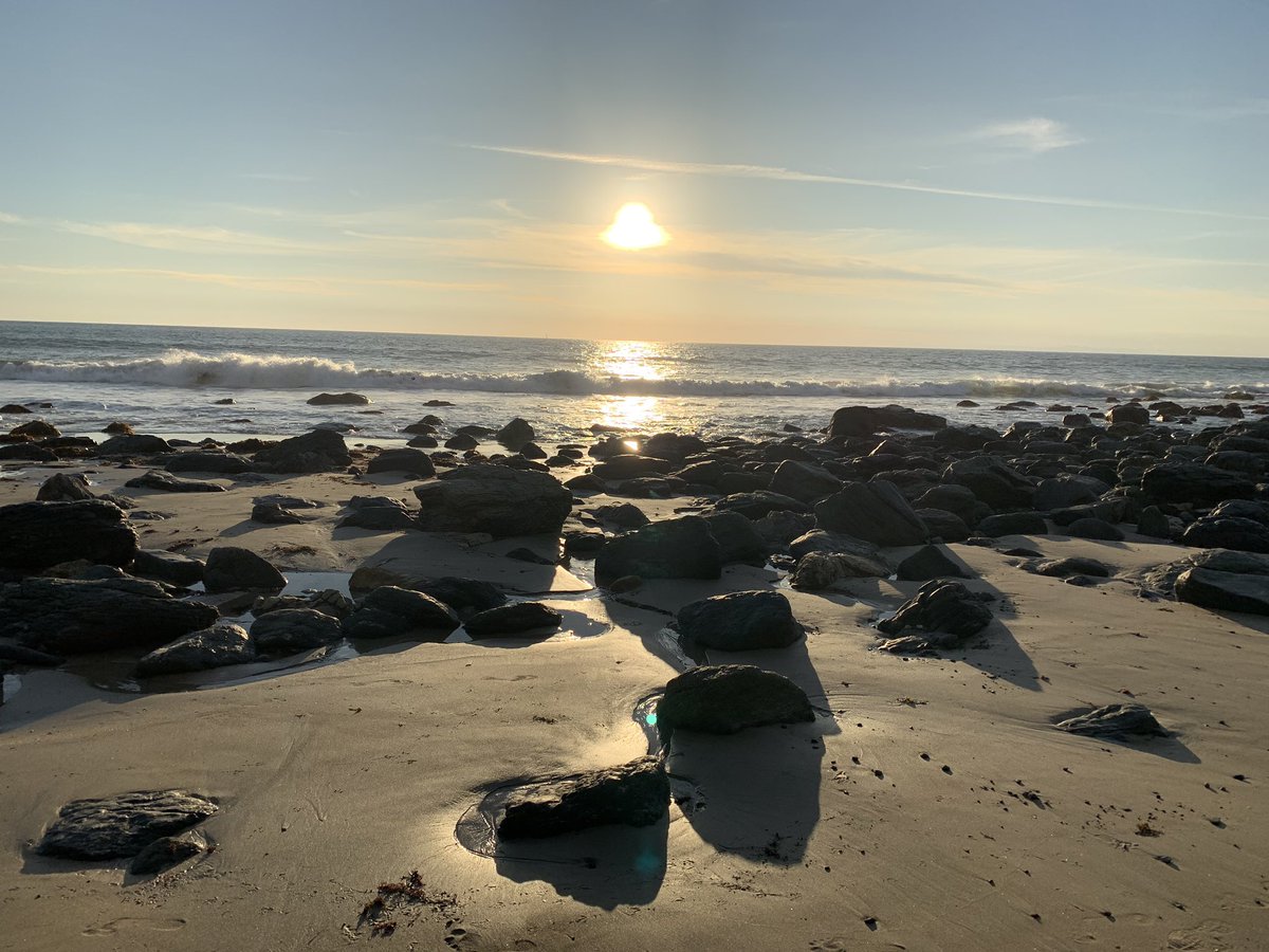 mitchjackson's tweet photo. Beautiful watercolor by the always kind, giving and talented @markwschaefer. Thank you for the masterpiece my friend! #StrandsBeach https://t.co/XFlgnJz6nY
