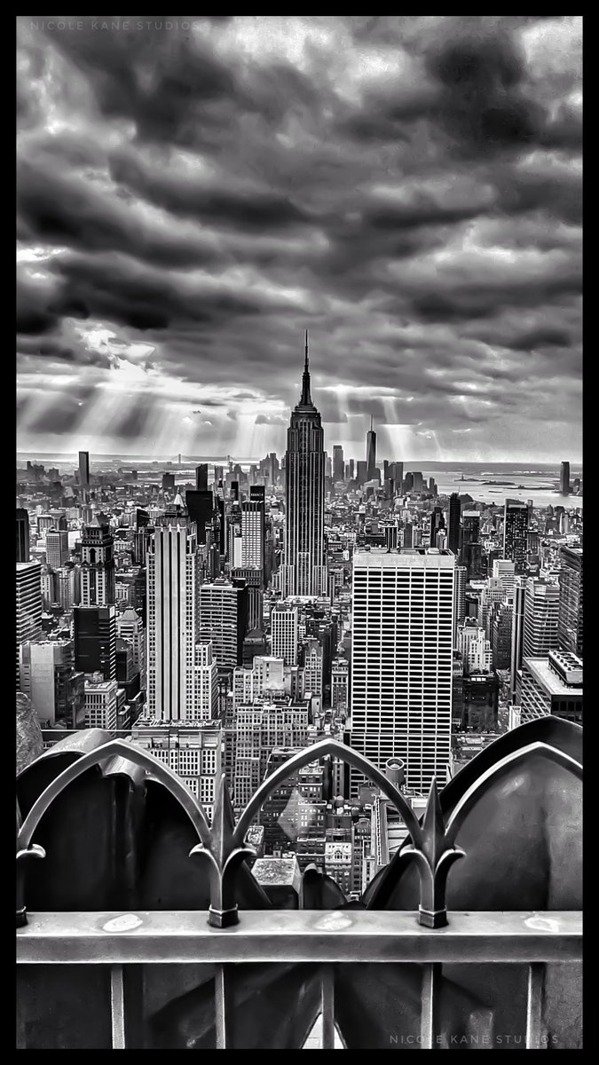 NKaneStudios's tweet photo. Photo of lower Manhattan taken and edited by Nicole Kane Studios. Permission to repost with credit.
#dream_new_york #newyorkuniversal #thebeautyofnyc
#newyorkcityguide #newyorkcityfeelings #nycityworld #seeyourcity #newphotoyork
#picturesofnewyork #unlimitednewyork https://t.co/Wtq4PSvVlN
