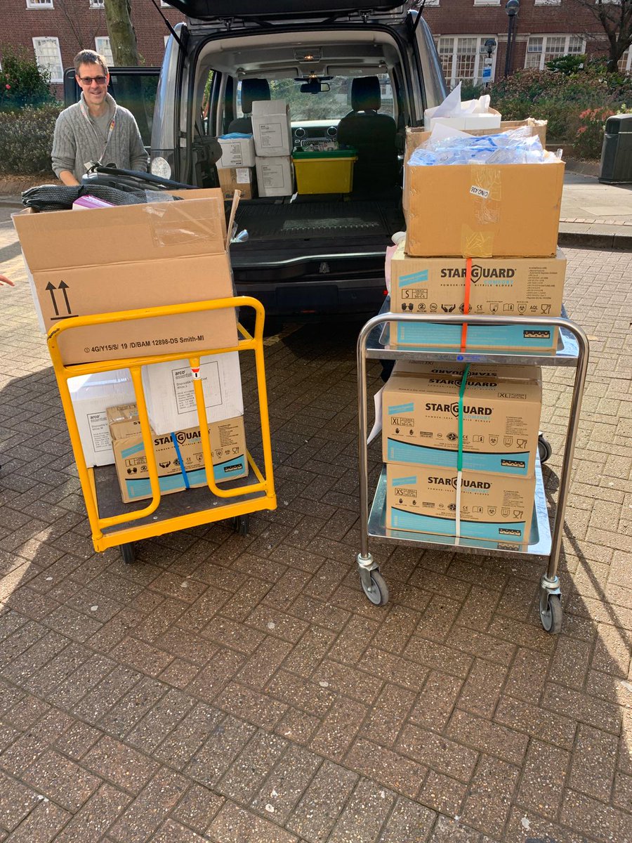 Aston_Pharmacy's tweet photo. Here is @jiteenahmed from @Aston_Pharmacy taking all the PPE we have which can be used by @Bham_Childrens over to the hospital. https://t.co/qzBhcpJo0y
