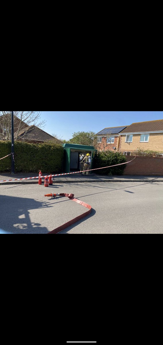 18 on-call along with 19 @AFRSWinscombe attended a small fire in a electrical substation earlier today. Incident left in the hands of @wpduk
