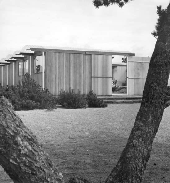 areasvellas's tweet photo. Bruno Mathsson 1907-1988
Private housing, Frösakull...1960
#architecture #arquitectura #Mathsson #BrunoMathsson
https://t.co/RXmGxiNCJO
https://t.co/sw8iVrNuZi
https://t.co/qlpi1RoTyK
https://t.co/f1v5OuKiJT
https://t.co/YPsdreH5nY https://t.co/eCf96R9YE2