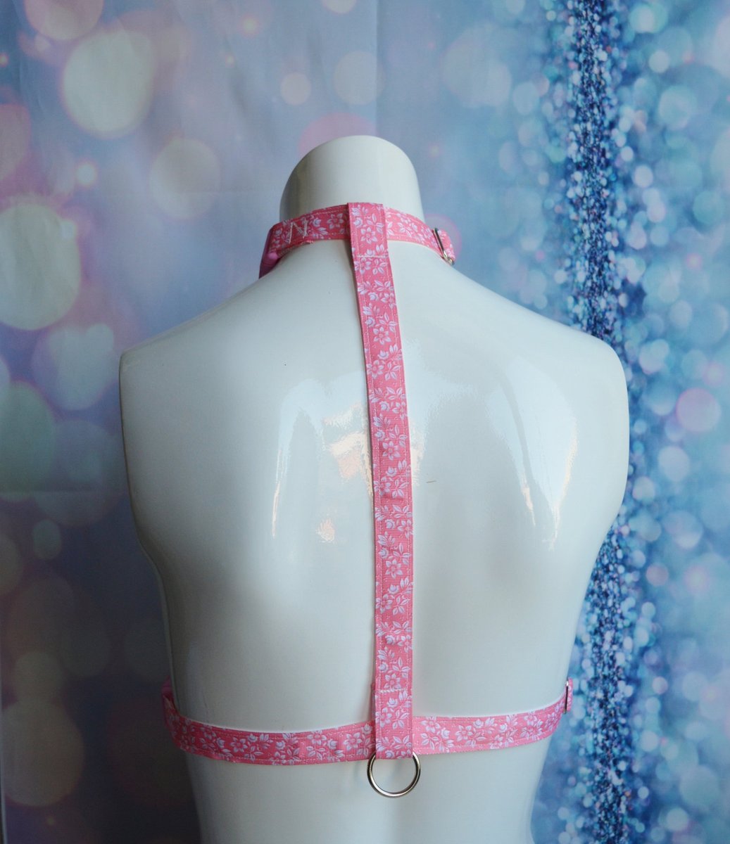 Nekollars's tweet photo. #Puppyplayharness #puppyplaybdsm #puppyplaykink #puppyplaygear #petplaykink #petplayharness #bucklecollar #Bodyharness #BodyHarnesses #bodycage #harness #chestharness #bdsmharness #nekollarsharness #strapharness - More at our #Nekollars Etsy shop! ➡️ https://t.co/n1omOEKzMj 🛒 https://t.co/zqBNIqD6HO