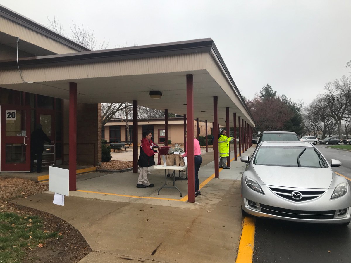 SM School District tweet media