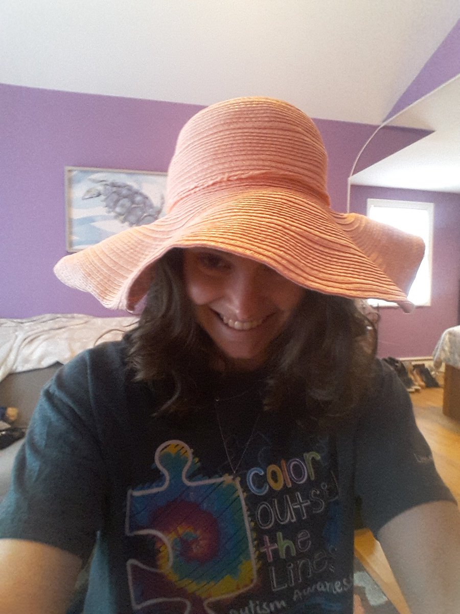 Rocking our favorite hats!!👒🎩 <a href="/CenterGroveES/">Center Grove</a> <a href="/BethanyLiquore/">Bethany Liquore</a> <a href="/JLiquore/">Joe Liquore</a>