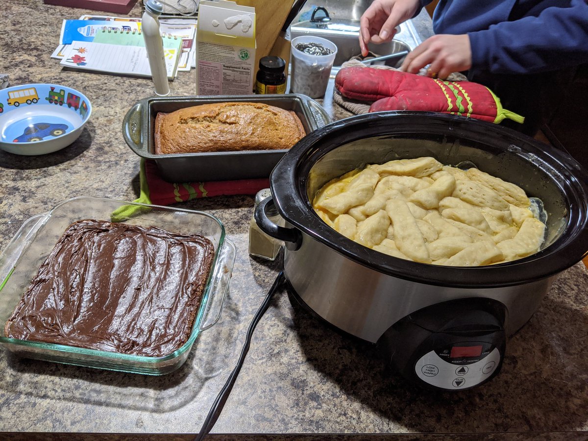 VHS_CReynolds's tweet photo. Finished up with some Apple Bread, Brownies, and Crock-Pot Chicken and Dumplings...yum! #VHSCanCook https://t.co/Km9BskHkhf
