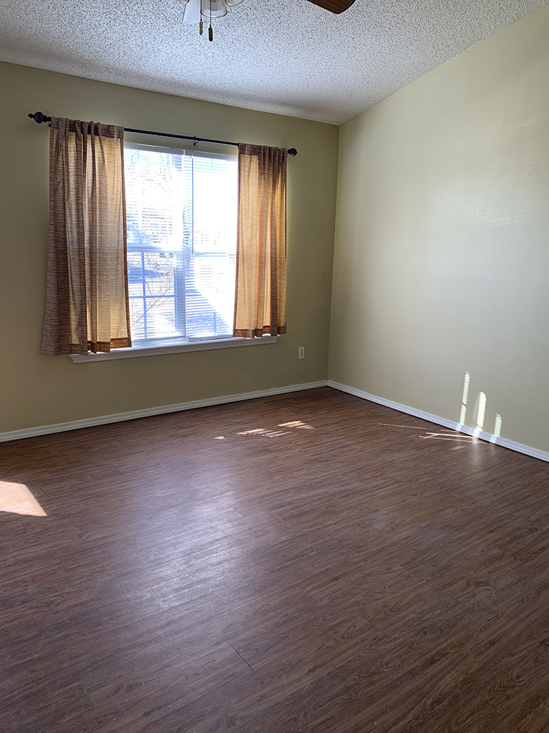 DiscountPN's tweet photo. #Claremore, OK 74017

Handyman deal for only $98,700! Buy&amp;hold or have it rented for $900+/mo. Similar properties are selling at up to $129K!

Call Katherine 918-216-0570
https://t.co/V8Ese6AkPe
#Oklahoma #Investment #Property #DiscountPropertyNetwork #DiscountPropertyNow https://t.co/Z3NWRRhs7m