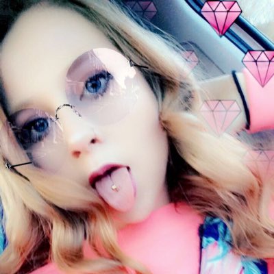 annrose___'s tweet photo. #NewProfilePic https://t.co/4PwI44uq5v