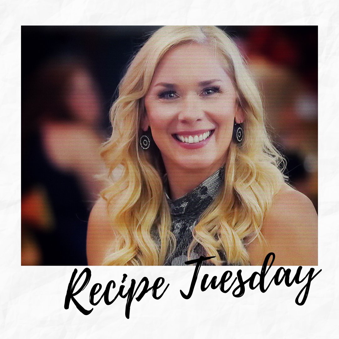 LeanneComedy's tweet photo. Alright, ya'll! I'm declaring it #RecipeTuesday!! What yummy things are getting ya'll through the week?? Share your favorite #coronapocalypse comfort recipe below! ๐โค๏ธ https://t.co/0l8Wmc4OW4