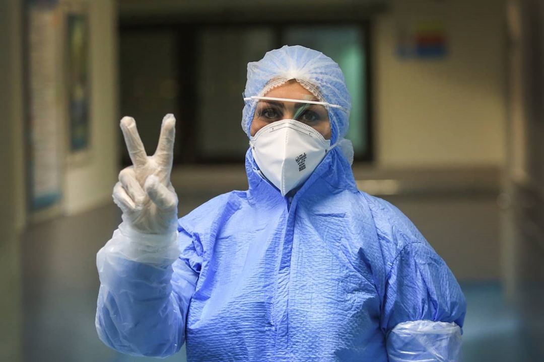 _SJPeace_'s tweet image. Every 10 minutes a person in Iran is dying from the Corona Virus including Doctors. Iran is facing a Corona Virus Catastrophe due to U.S sanctions which are preventing the import of much needed medicine and medical equipment. 

PLEASE TALK ABOUT IT 😭💔

#EndCOVIDSanctions