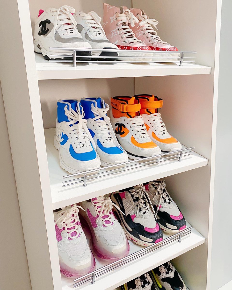 HEARTDEFENSOR's tweet image. ya girl organized her closet ✨ 
youtu.be/kPL0WBFndRA