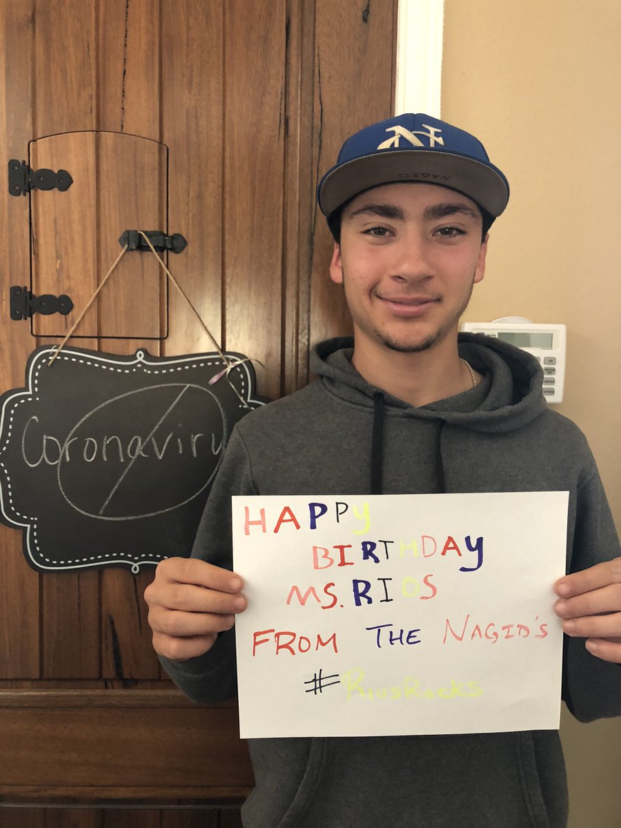 Happy Birthday to the best school President Ever!!!
#FeLeahzCumpleañRios #RiosRocks