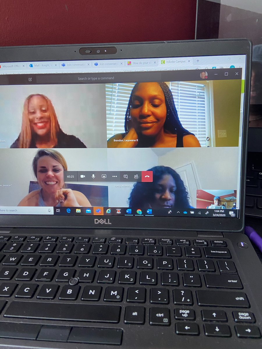 park_grade's tweet photo. Thanks @iAmAllisonB for helping @park_grade navigate @MicrosoftTeams #FCSrising @FCSVanguard https://t.co/q3MYZEhXCC