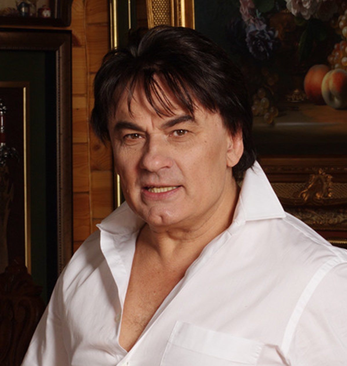 Александр Серов
