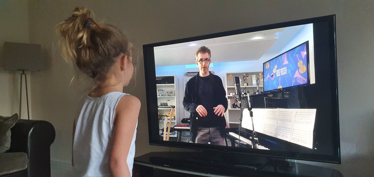 mrsbarnshawahs's tweet photo. Are you singing with @GarethMalone now @AldersleyHighSc ? We are ready and watching live! One of my previous posts has all the details!  #singingmakesushappy https://t.co/WqITlYE0NW