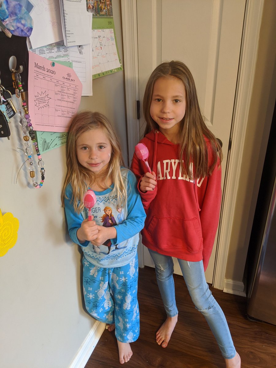 Look at these homemade maracas! Way to go, friends!! ⁦<a href="/CentralESaacps/">CentralESaacps</a>⁩ ⁦<a href="/AACountySchools/">AACPS</a>⁩ #aacpsawesome