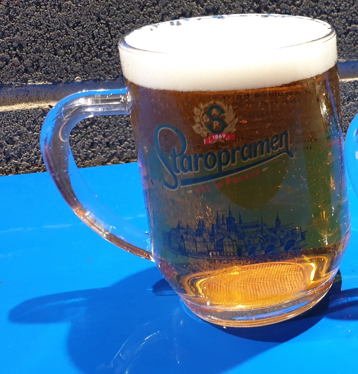 Gers89_'s tweet photo. Remember draught pints? They were class. 😭 #Nostalgia #COVID19 https://t.co/ATOeYTCqCr