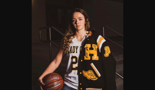 sportsinkansas's tweet photo. 2020 Sports in Kansas 3A Girls All-State Basketball - Sports in Kansas 

VIEW: https://t.co/kNG6l4ig8c

All-State coverage presented by @KansasTurf @safeks @AmericanImp @nextechwireless @wheatstateelite @LabetteCards https://t.co/MDVmP8jj9S