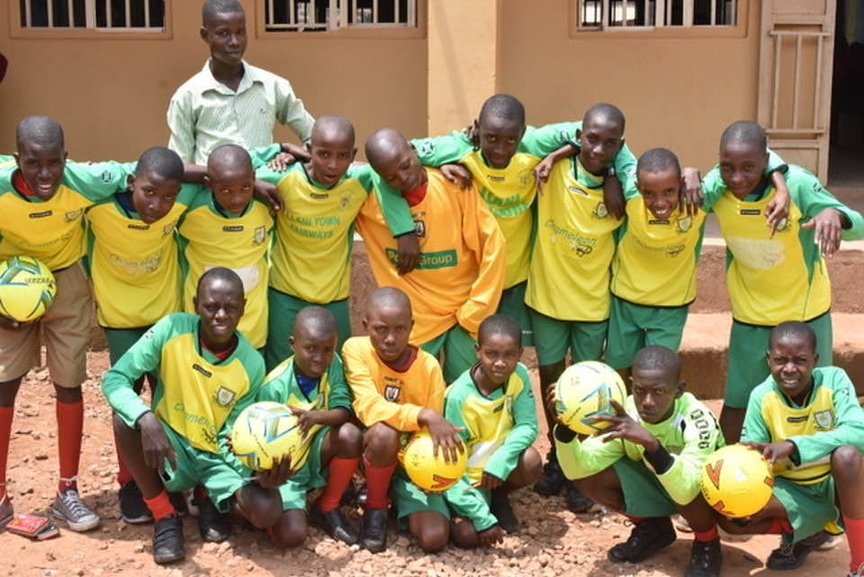 Pete Blanchard: Nice news for a change. These children are all orphaned by HIV in Uganda. The good people of Llanidloes Town JFC have donated used football kits and footballs to them. I think your donations have been gratefully received. A great effort, thank you. <a href="/LlaniTownfc/">Llanidloes Town fc</a>